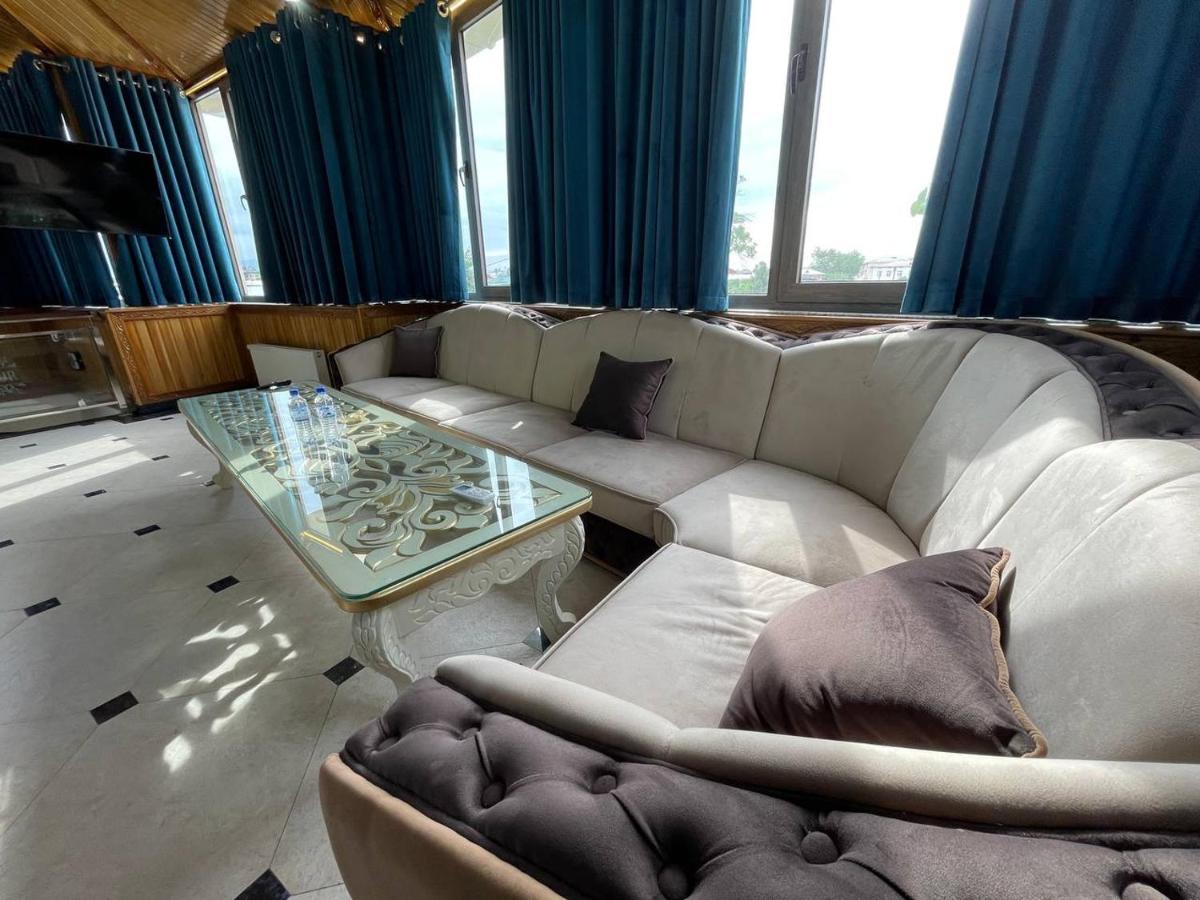 סמרקנד Ramziya Nur Guest House מראה חיצוני תמונה